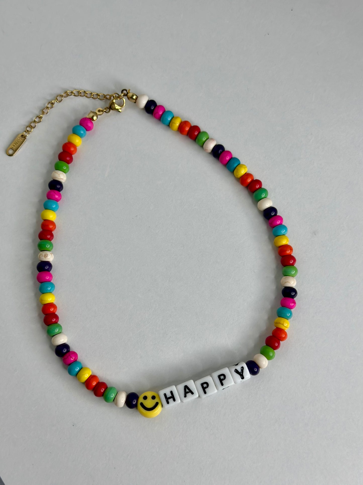 HAPPY NECKLACE