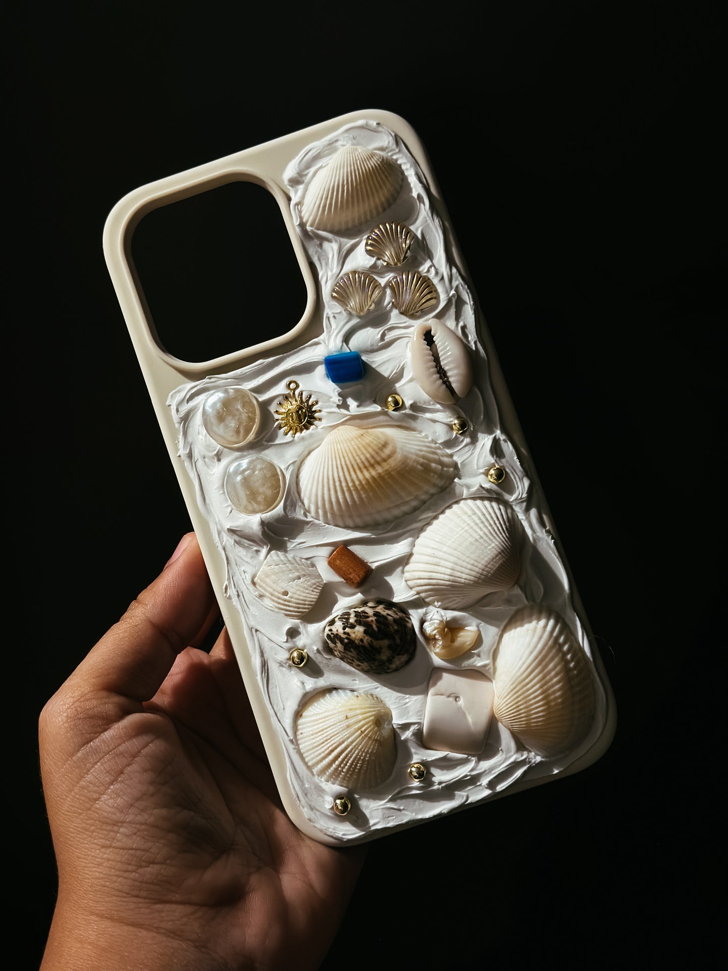 Seashell Phone Case / 𝐏𝐑𝐄-𝐎𝐑𝐃𝐄𝐍